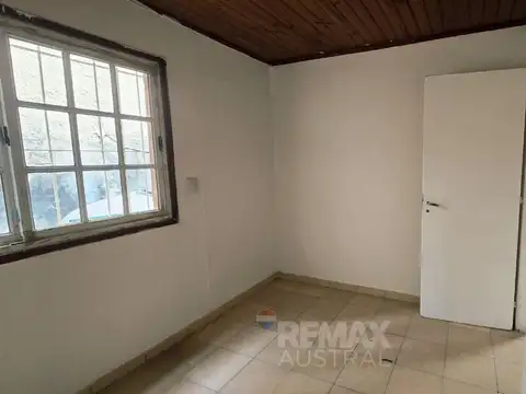 Depto Tipo Casa en Alquiler en Comodoro Rivadavia, $ 400.000