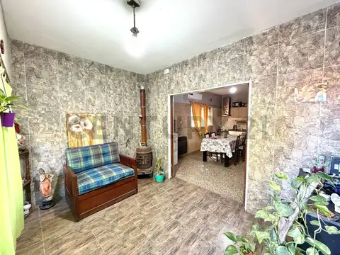 Venta Casa 5 Ambientes Multifamiliar con 2 Viviendas, Garage, Jardín y Terraza – 285 m² – Malargüe 5