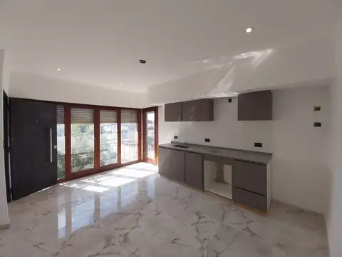 VENTA PH A ESTRENAR 3 AMB DOBLE BALCÓN SALIENTE 