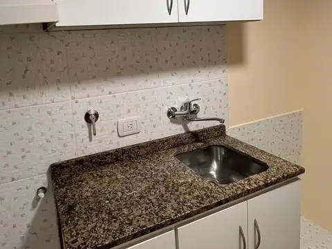 Depto Tipo Casa en Venta en Berazategui Oeste, USD 35.000