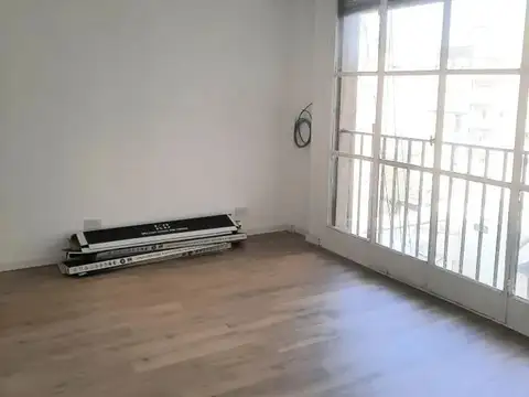 VENTA DE DOS AMB EN BARRIO NORTE PISO ALTO VISA ABIERTA!