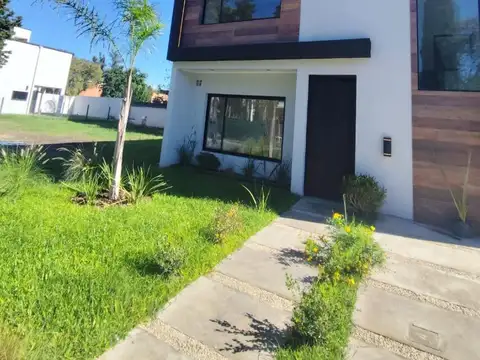 Casa en Venta A Estrenar
