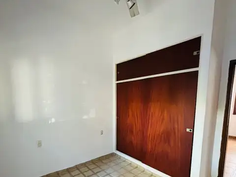 Casa en Alquiler 40 años