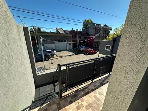 Depto Tipo Casa en Alquiler de 2 ambientes
