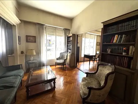 Departamento en Venta 70 años