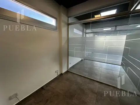 Oficina en alquiler en Distrito Tecnológico. Parque Patricios