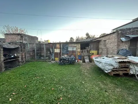 VENTA CASA 3 AMBIENTES, MUÑIZ