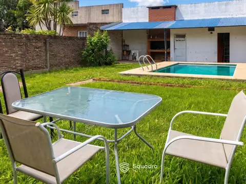 Casa 5 ambientes con 2 baños