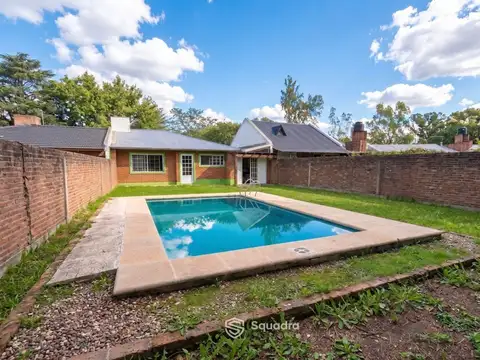 VENTA | PERMUTA - Casa 3 dormitorios   comodín - Funes. APTO CRÉDITO.