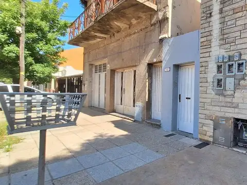 Depto Tipo Casa en Venta de 3 ambientes