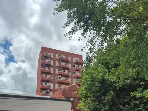 ALQUILER Departamento en 20 de febrero al 700