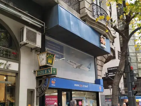 Av. Santa Fe al 800