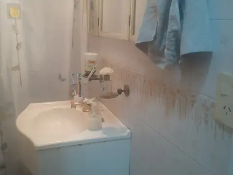 consitucion 300, Piso 1