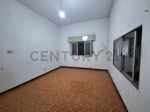 Departamento en Venta en Villa Dominico, USD 42.000