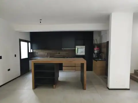 PASAJE EL AGUADUCHO 6600