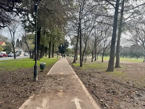 Oficina Premium a la venta en Domus Office 148 con 5 cocheras, en Martínez.