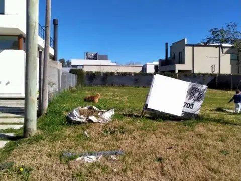 Terreno en Venta 10  mts Frente