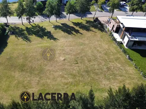 Terreno en Venta de 834,0 m2