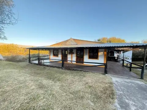 Cabañas, más pizzería/restaurante/dos oficinas