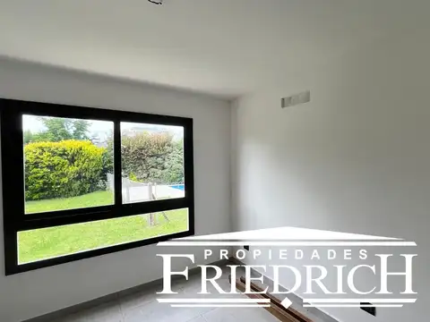 Casa en Venta 1 año