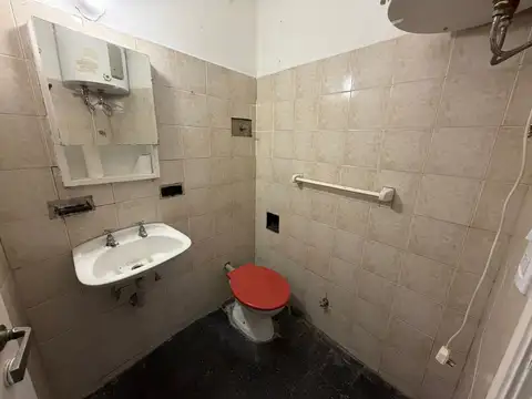 Departamento en Alquiler 42 años