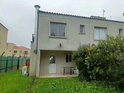 Depto Tipo Casa en Venta de 4 ambientes