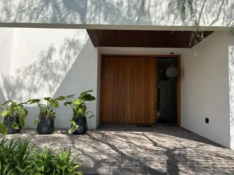 Casa  en Venta en Santa Barbara, Tigre, G.B.A. Zona Norte