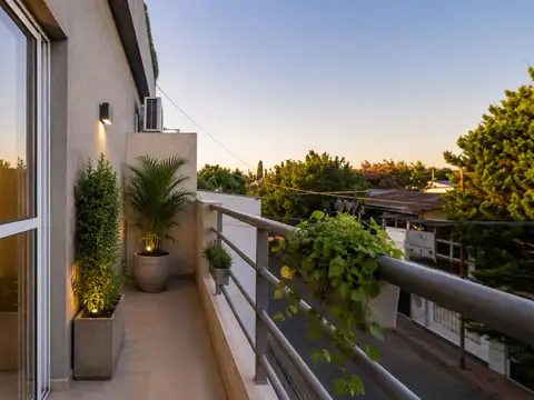 VENTA DEPTO DUPLEX VILLA SARMIENTO BALCON TERRAZA
