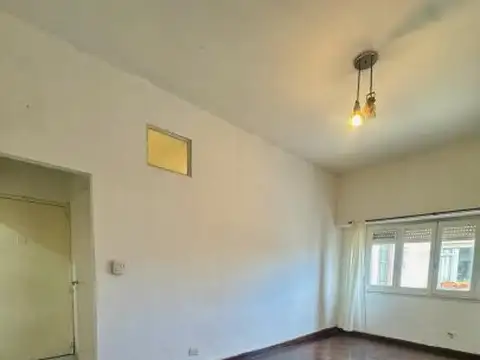 Castro 500, Piso 2