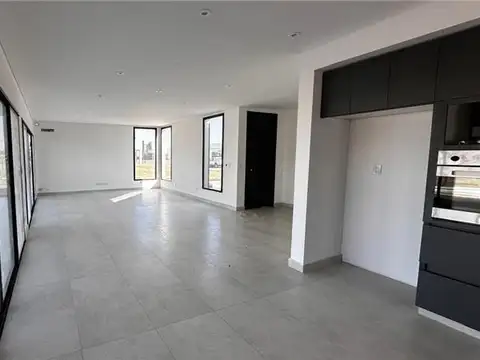 Casa en Venta en Ezeiza, USD 225.000