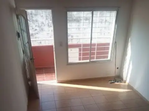 Alsina 846 , Piso 1