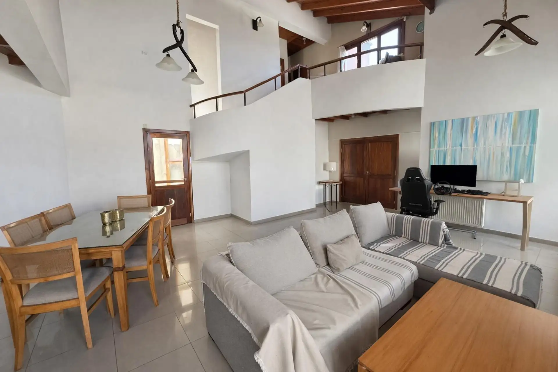 Casa 3 dorm, 160m² en Cerrito Uncas con garage y quincho