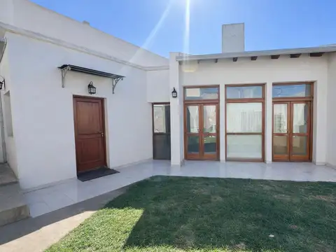 Larrea y Martín Fierro