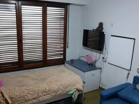 Casa en venta - 2 Dormitorios 1 Baño - Cochera - 242Mts2 - Ensenada