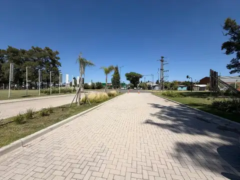 EXcelente lote en venta en Barrio CATEMA VILLAGE