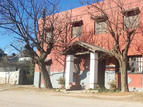 Hosteria las Gemelas Leandro N. Alem 900