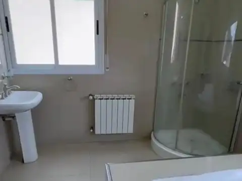 Casa en Alquiler en Zona Norte, USD 3.500