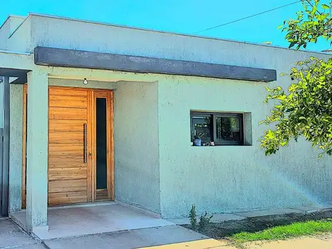 Venta casa Contado 50.000 +Cuotas,Pinar del Sol VI