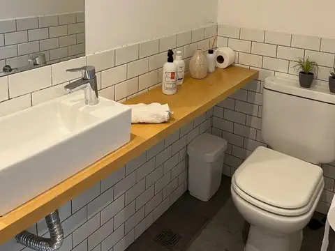 Depto Tipo Casa 4 ambientes con 3 baños