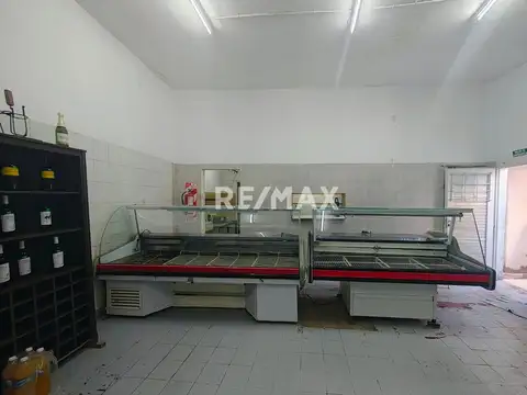 Local en Venta 50 años