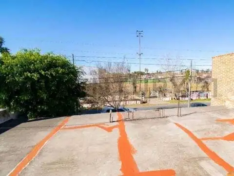 Locales en venta en City Bell, en bloque.