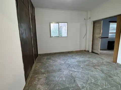 Depto Tipo Casa en Venta 46 años