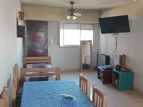 Czetz 500, Piso 2