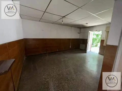 Casa a refaccionar 6AMB EXELENTE INVERSION O DESARROLLADOR