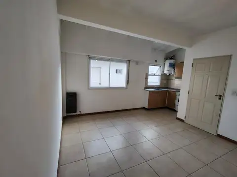 DEPARTAMENTO 2 AMBIENTES - LUMINOSO Y ACOGEDOR