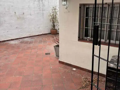 Casa en Venta en Flores, USD 185.000