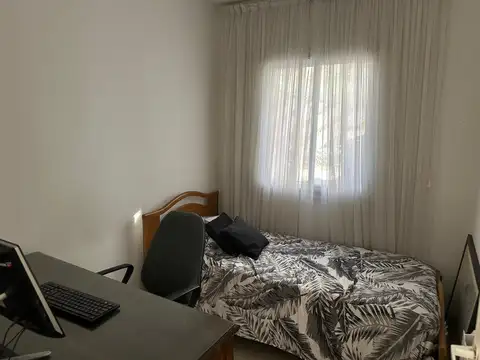 Casa 6 ambientes con 3 baños