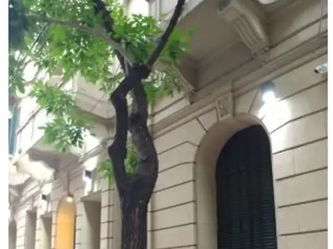 Depto Tipo Casa en Alquiler de 4 ambientes