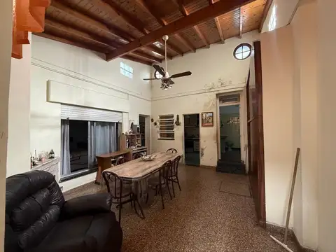 Depto Tipo Casa en Venta de 3 ambientes
