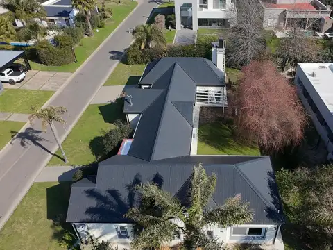 Funes Hills Cadaques